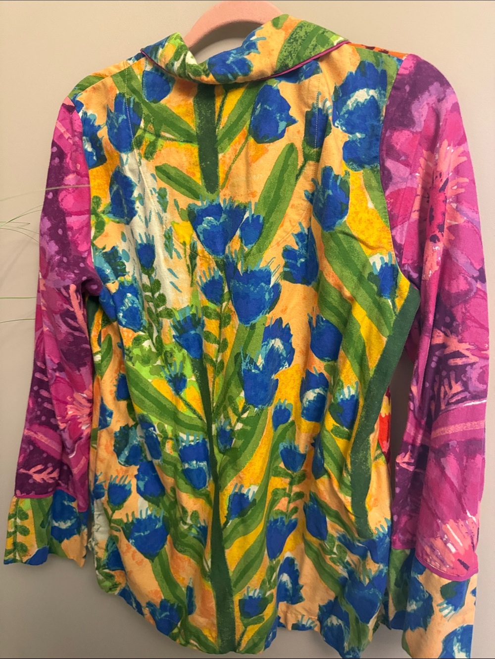 Roeqiya Anthropologie Size Medium women’s Cardigan - Picture 6 of 7
